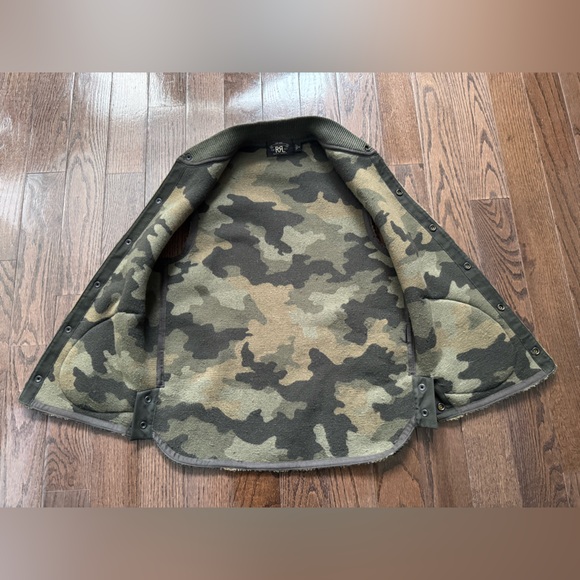Ralph Lauren Double RL Camouflage Sherpa Vest
Size XS Gentle used - Picture 8 of 10